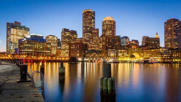 Exploring the Beauty of Boston: A Guide to the Charms of the Historic City