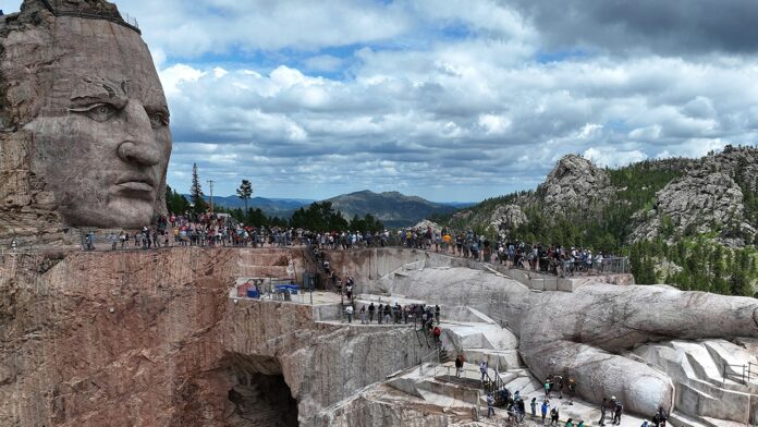 Unveiling the Fascinating History and Cultural Significance of the Crazy Horse Monument